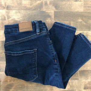 American Eagle High Rise Dark Wash Jeans US Size 4
